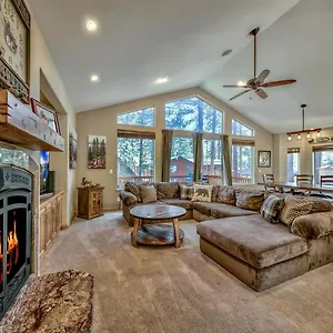 Vakantiehuis Cubby Bear At Heavenly Tahoe - Pets, South Lake Tahoe